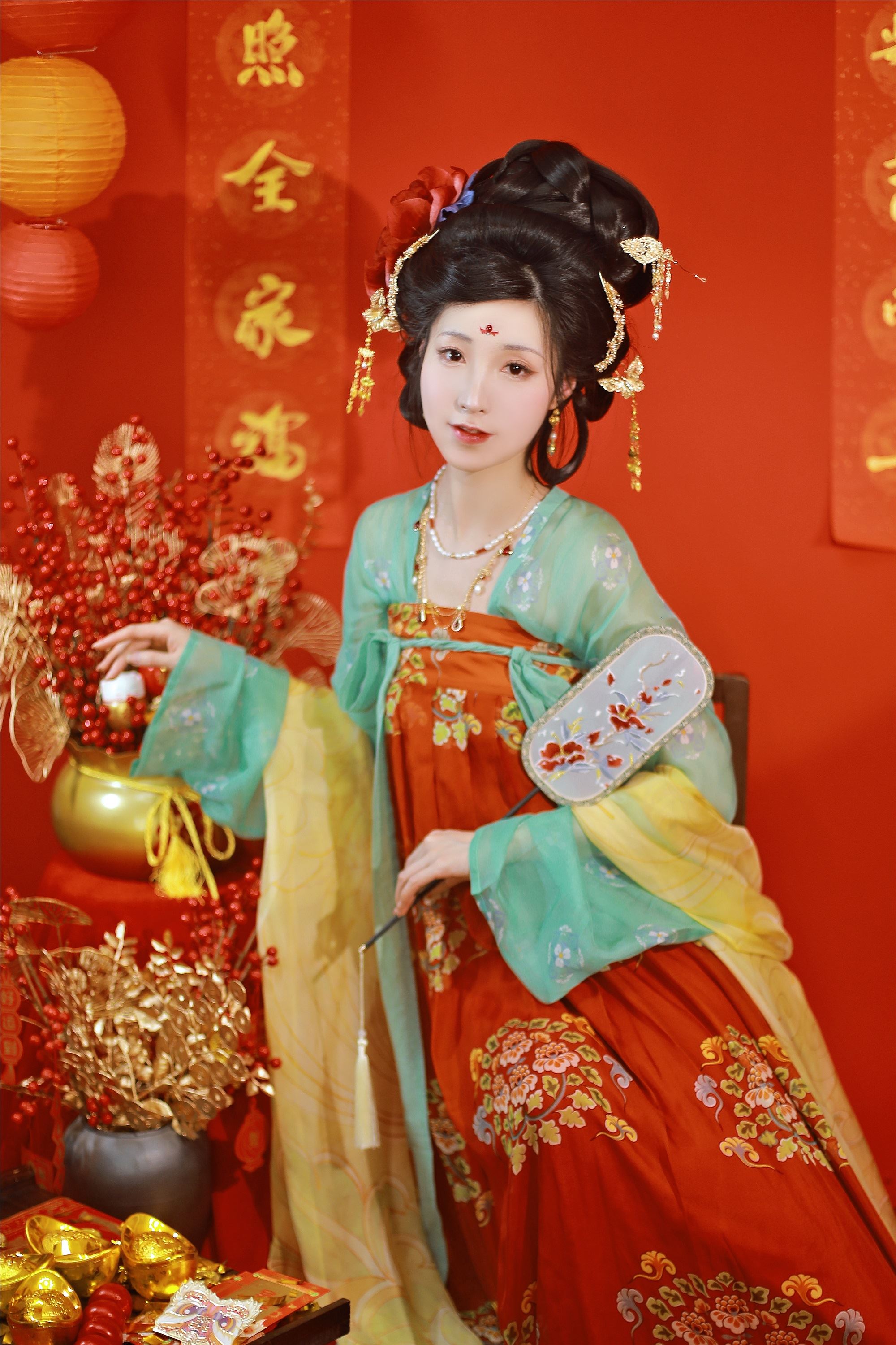 YITUYU艺图语 2025.01.31 烟火年年 李猜